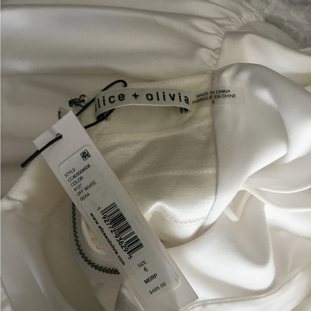 Alice and Olivia Diana sleeveless structured midi dress - Picture 9 of 10